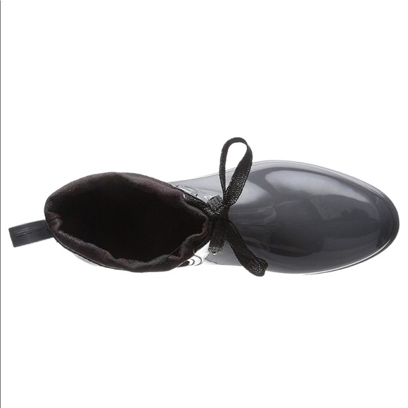 Black Short Rain Boot - Picture 4 of 6